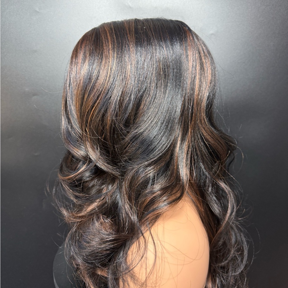 Elegant Black and Brown Women's Wig 22 inch long premium quality synthetic hair - Picture 10 of 11